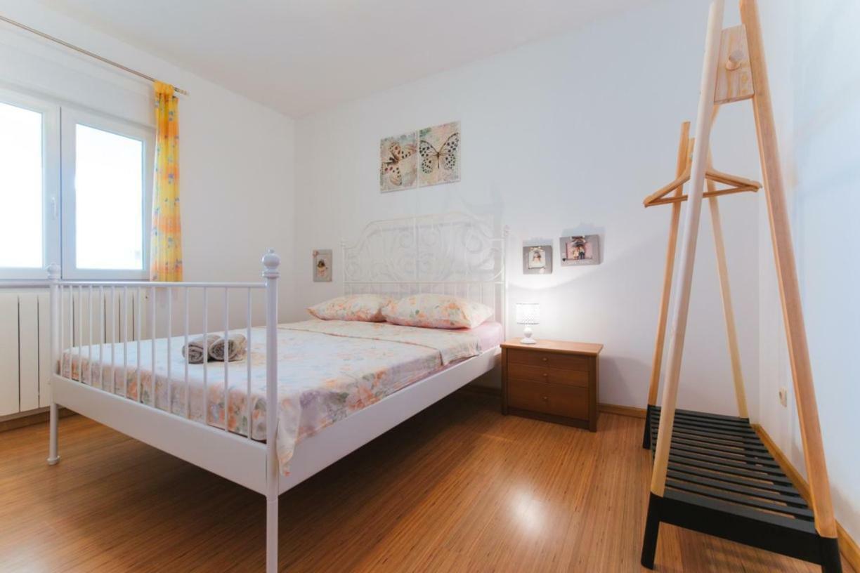 Loreanto Duce Exterior photo